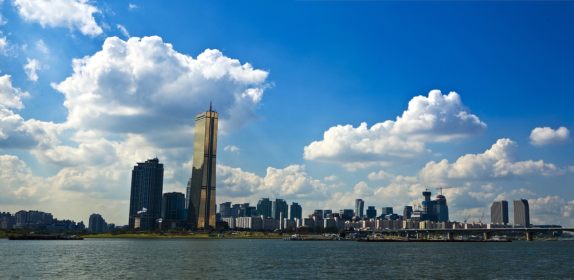 Han River and Seoul skyline
